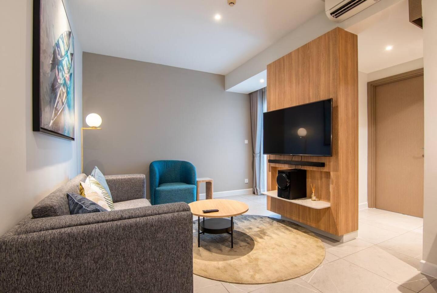 Luxury 2 Or 3Br Apartment In Dist 1 N Pool, Gym, Airport Pickup Hô Chi Minh-Ville Extérieur photo